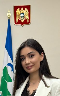 Тезадова Оксана Артуровна