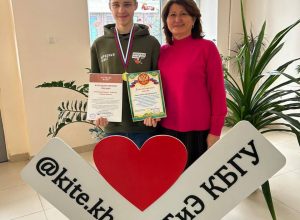 Студент колледжа информационных технологий и экономики КБГУ получил благодарственные письма от регионального исполкома Народного фронта в КБР