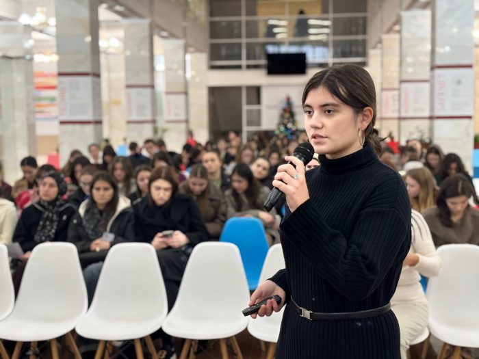 Акселератор (4)