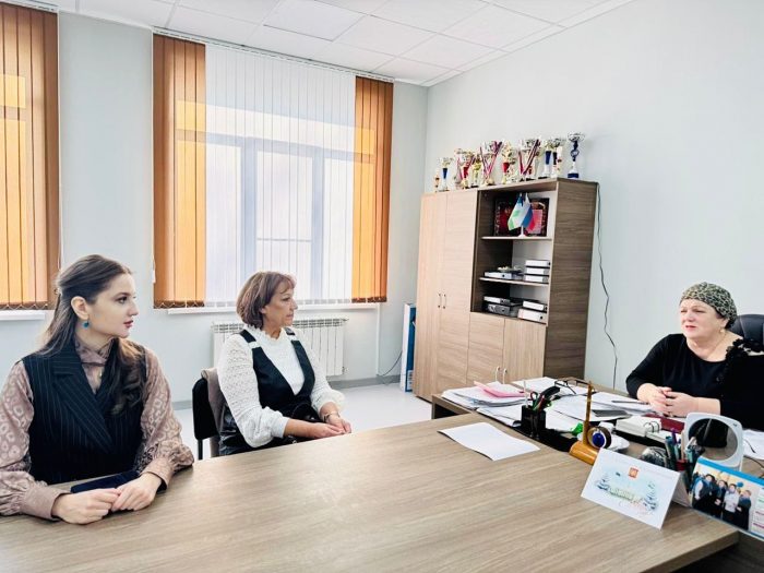 Новогодняя сказка от сердца: студенты Медицинской академии КБГУ подарили праздник детям с особыми потребностями