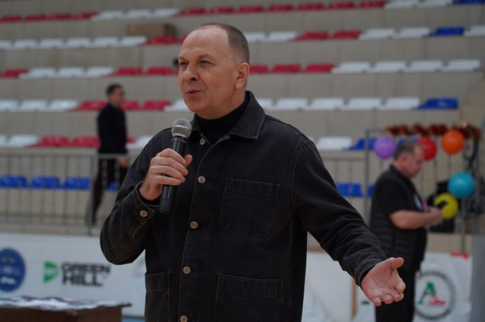 Папа, мама, я - спортивная семья (1)