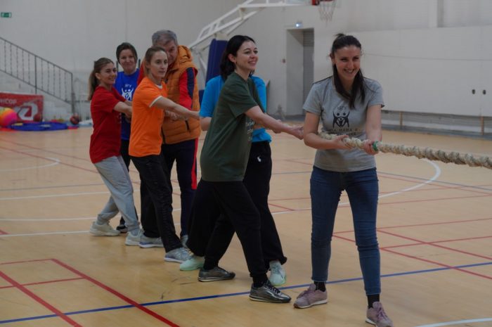 Папа, мама, я - спортивная семья (4)