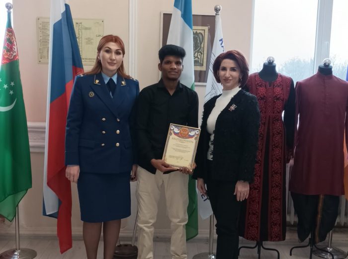 Иностранные студенты КБГУ выступили против коррупции на международном молодежном конкурсе социальной рекламы