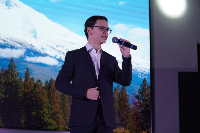 «По пути наверх»: концерт молодых артистов Театра песни КБГУ «Амикс»