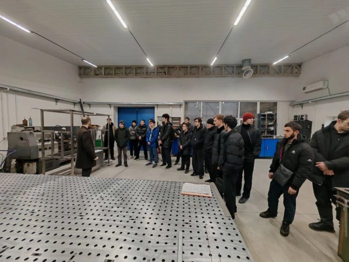 КБГУ укрепляет связь с производством: студенты вуза посетили высокотехнологичное предприятие «НТРОНИК»