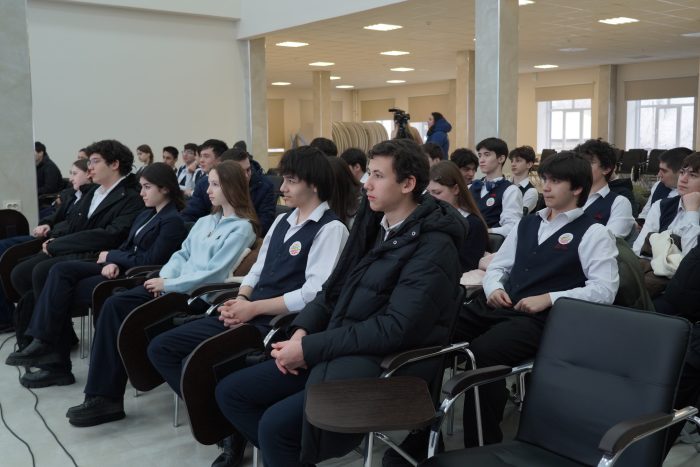 В КБГУ проходит первая на Северном Кавказе медиаэкспедиция «ЮНПРЕСС»