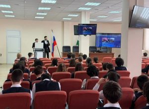 О подготовке IT-специалистов в КБГУ рассказали учащимся Лицея для одаренных детей