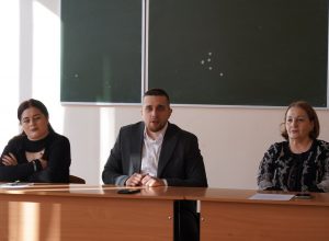 Кураторский час в Институте математики и естественных наук КБГУ: встреча с героем нашего времени