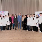 Медицинская академия КБГУ вместе с Дворцом творчества детей и молодежи провели профориентационный кейс-турнир для школьников