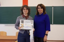 В КБГУ наградили победителей предметных олимпиад по естественным наукам
