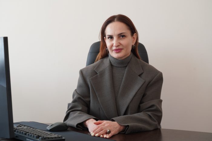 Лица КБГУ: Аминат Султанова – о синтезе традиций, науки и вдохновения