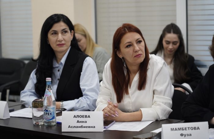 Волонтерская работа и научно-техническое обеспечение круглого стола в ИМТиИГ: благодарность организаторам