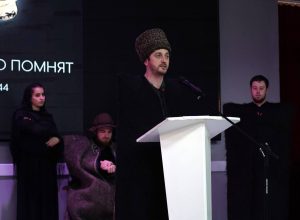 «Горы молчат, но помнят!»: В КБГУ прошел вечер памяти жертв депортации балкарского народа