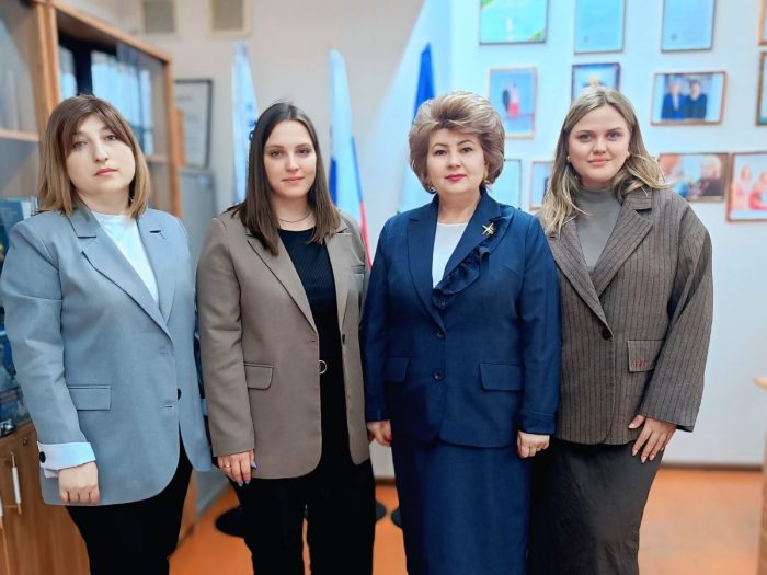 Синергия ведущих вузов: магистранты КБГУ перенимают опыт экспертов НИУ ВШЭ в сфере педагогического образования