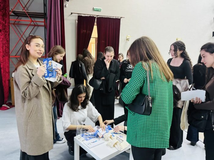 1c3ddb44-f22f-4bfc-b1a4-26fc0f4ef4fa