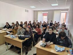 Сотрудники ИМиЕН совместно с отделом по профориентационной работе посетили Терский район