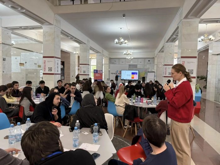 ae6826f0-234a-4869-a869-55867eac2bfc