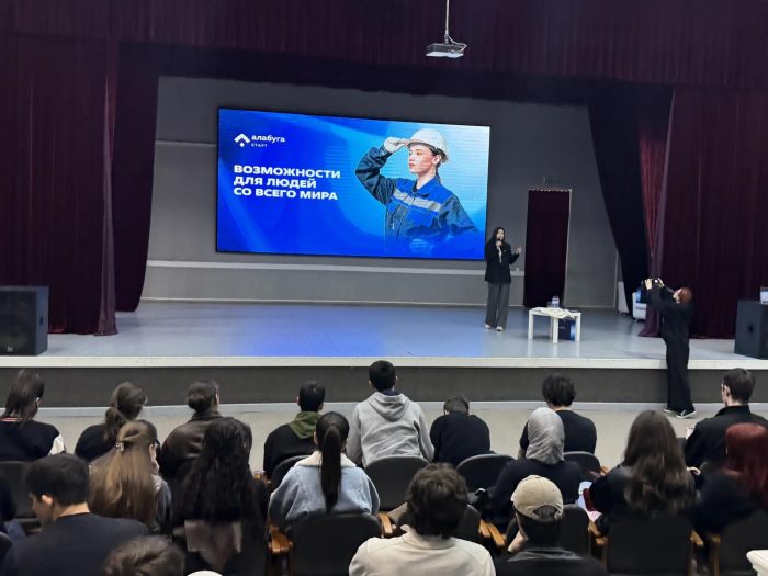 d919433d-7f9b-42f0-b68b-9823541c9c78