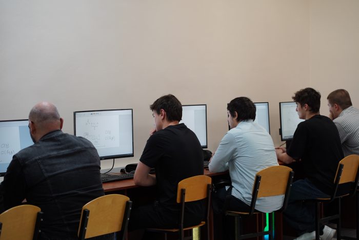 В КБГУ открылась секция спортивного программирования