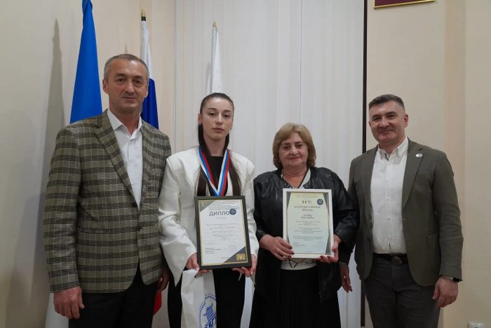 e839ed8c-afe1-4b6e-9b30-4b094b73198a