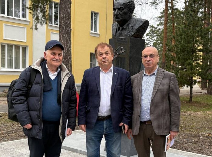 КБГУ и ОИЯИ обсудили новые направления сотрудничества