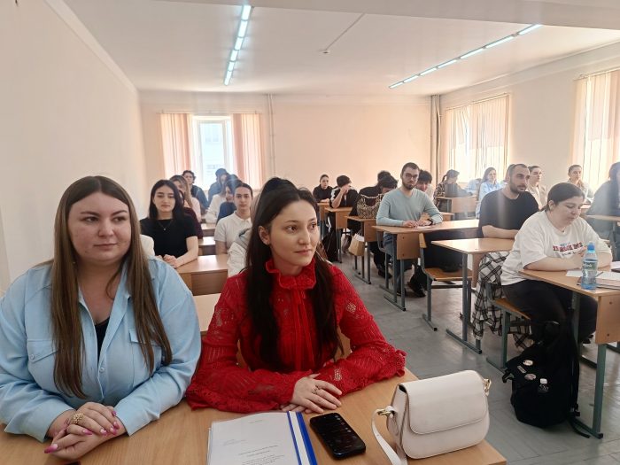 В КБГУ и СКФУ прошли круглые столы в рамках Ассамблеи РАО «Уроки единства»