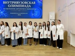Битва микроскопов и знаний на гистологической олимпиаде в медицинской академии