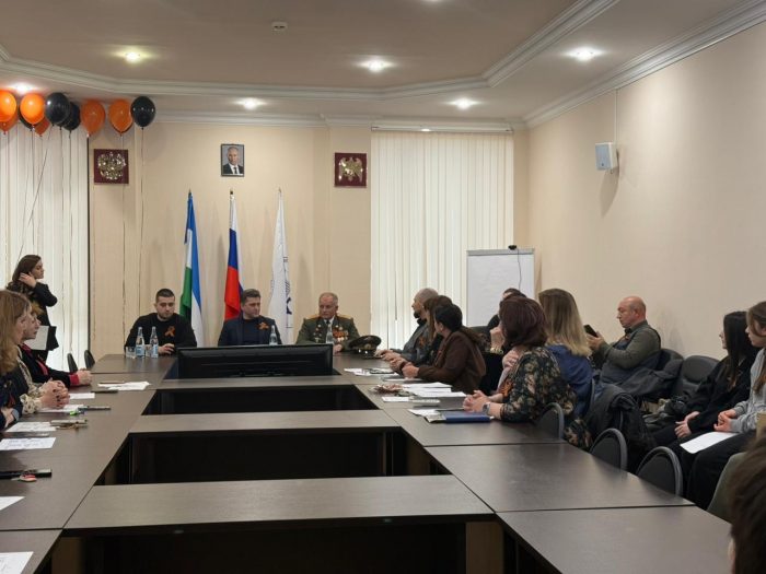 В Институте менеджмента, туризма и индустрии гостеприимства КБГУ прошло торжественное военно-патриотическое мероприятие «Поклон вам, ветераны», посвященное 81-й годовщине Победы в Великой Отечественной войны пр поддержке Местного отделения Всероссийской политической партии «ЕДИНАЯ РОССИЯ» г.о. Нальчик