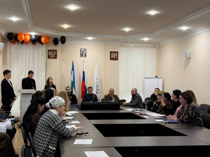 В Институте менеджмента, туризма и индустрии гостеприимства КБГУ прошло торжественное военно-патриотическое мероприятие «Поклон вам, ветераны», посвященное 81-й годовщине Победы в Великой Отечественной войны пр поддержке Местного отделения Всероссийской политической партии «ЕДИНАЯ РОССИЯ» г.о. Нальчик