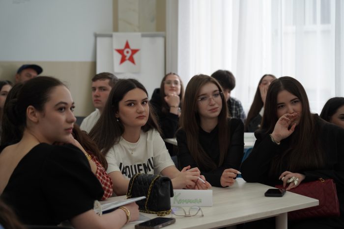 Студенты-юристы КБГУ вспоминали героев Великой Отечественной войны