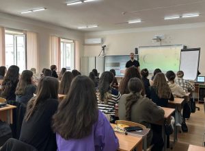 Встреча с педагогом‑профессионалом: студенты узнали секреты педагогического мастерства