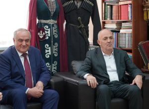 В КБГУ прошла встреча с вице-премьером КБР Муаедом Кунижевым