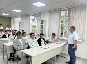 Встреча директора ИЭРиИИ КБГУ со студентами технического колледжа