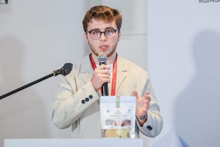 От кухонного дегидратора до миллиона рублей: студент ИМТиИГ КБГУ выиграл грант ФСИ на производство эко-снеков От кухонного дегидратора до миллиона рублей: студент ИМТиИГ КБГУ выиграл грант ФСИ на производство эко-снеков