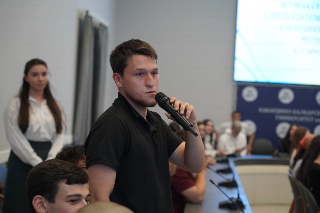 В КБГУ открыли региональное отделение МФЦ В КБГУ открыли региональное отделение МФЦ
