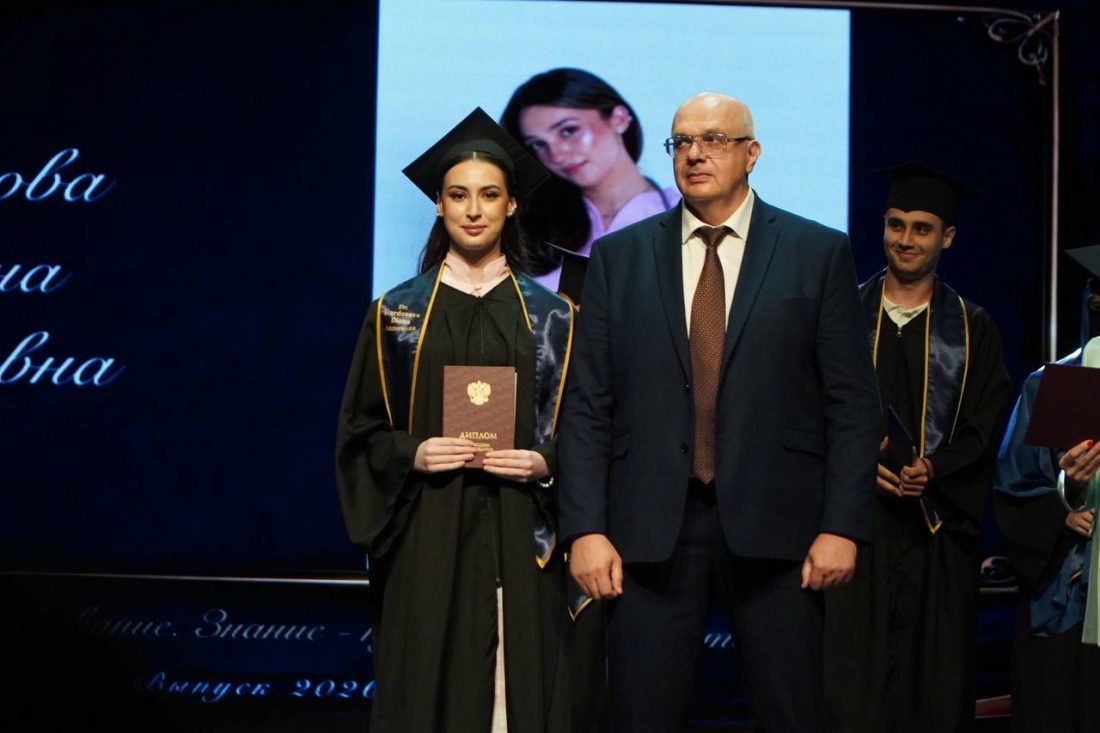 Более 4000 новых специалистов: в КБГУ завершилась масштабная выпускная кампания Более 4000 новых специалистов: в КБГУ завершилась масштабная выпускная кампания