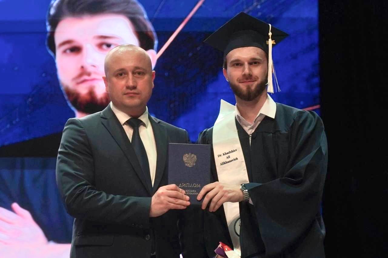 Более 4000 новых специалистов: в КБГУ завершилась масштабная выпускная кампания Более 4000 новых специалистов: в КБГУ завершилась масштабная выпускная кампания