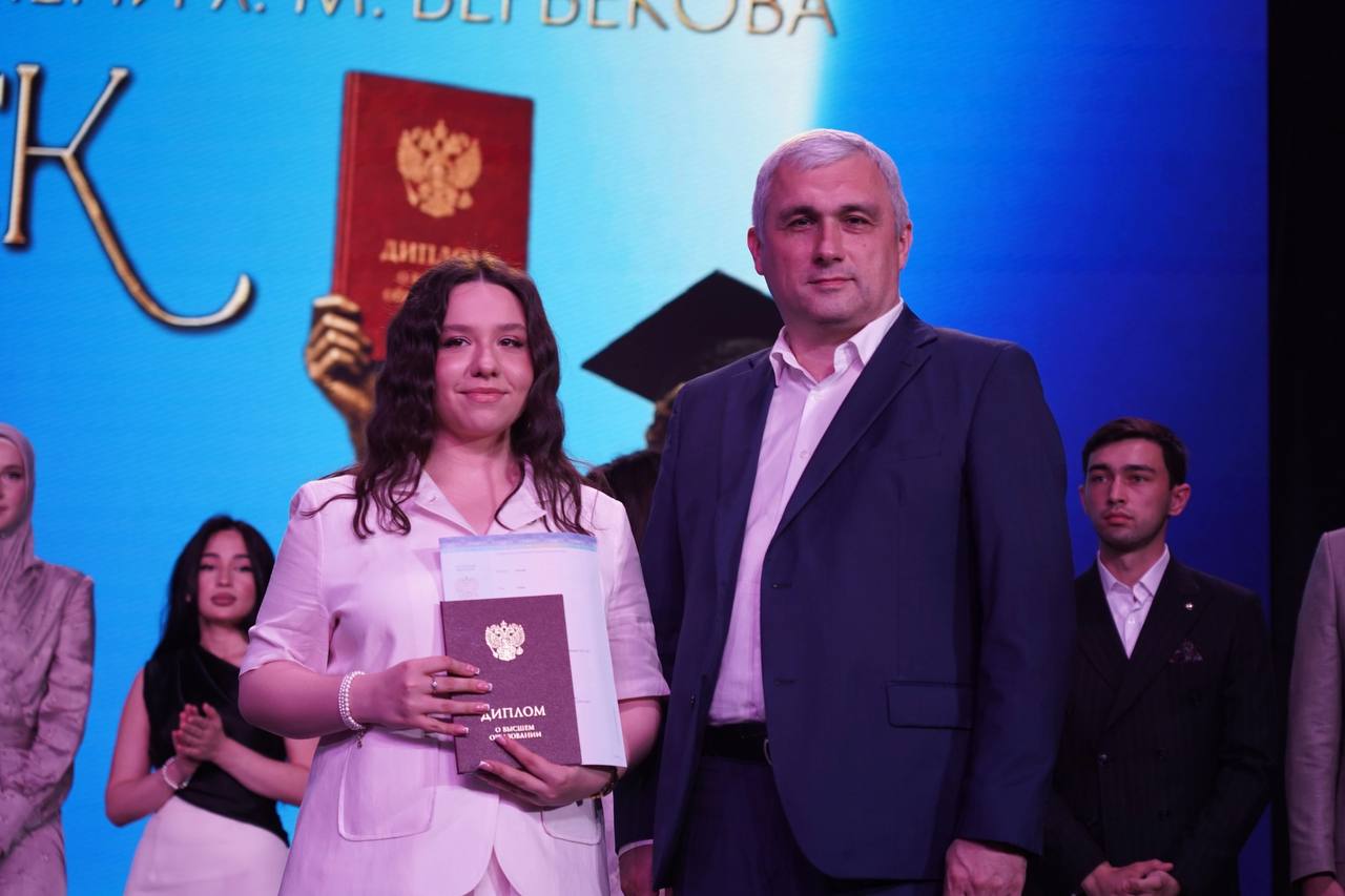 Более 4000 новых специалистов: в КБГУ завершилась масштабная выпускная кампания Более 4000 новых специалистов: в КБГУ завершилась масштабная выпускная кампания