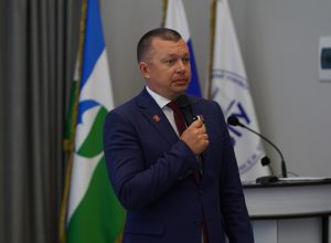 Герой России Артур Орлов посетил КБГУ: открытый диалог о будущем молодёжи