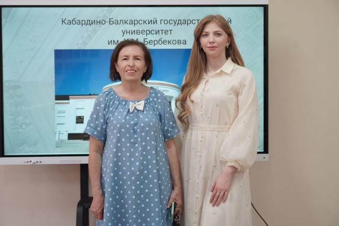 Преподаватель КБГУ Карина Бозиева (Тхакахова) стала кандидатом филологических наук
