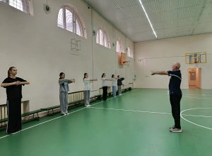 Открытое занятие на тему: «Лёгкая атлетика. Обучение технике прыжка в длину с места. Совершенствование техники бега на короткие дистанции»