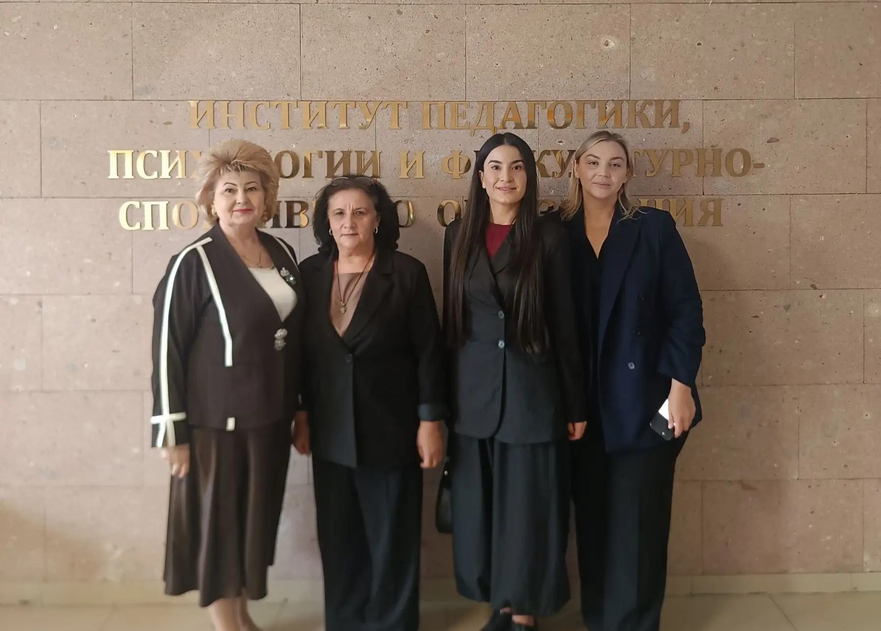 В КБГУ прошло открытое занятие финалистки конкурса «Сердце отдаю детям»
