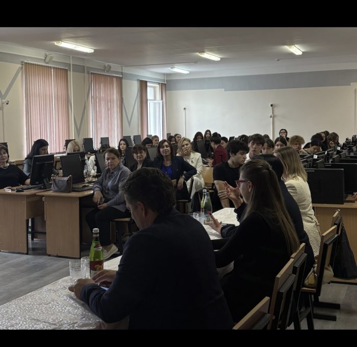 В КБГУ обсудили ориентиры развития региональной индустрии туризма и гостеприимства