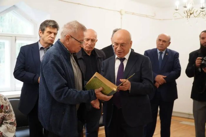 В КБГУ открыли объект культурного наследия «Дачу №5» после реставрации