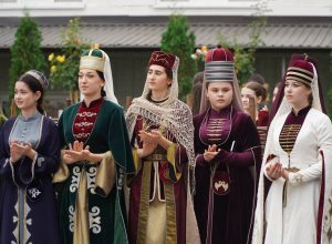 В КБГУ отметили День адыгов (черкесов)