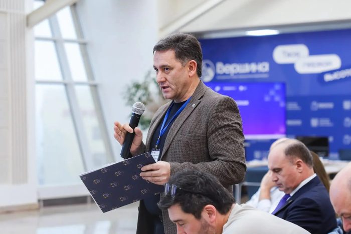 Представитель КБГУ Рамазан Лигидов провел стратегическую экспертизу программы развития Ставропольского аграрного университета