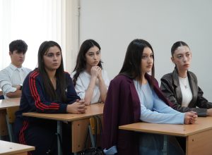 442 дня мужества: в КБГУ прошел единый кураторский час, посвященный битве за Кавказ