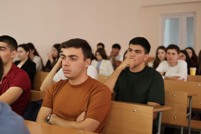 В КБГУ состоялась лекция для студентов-юристов от представителей аппарата Уполномоченного по правам человека в КБР